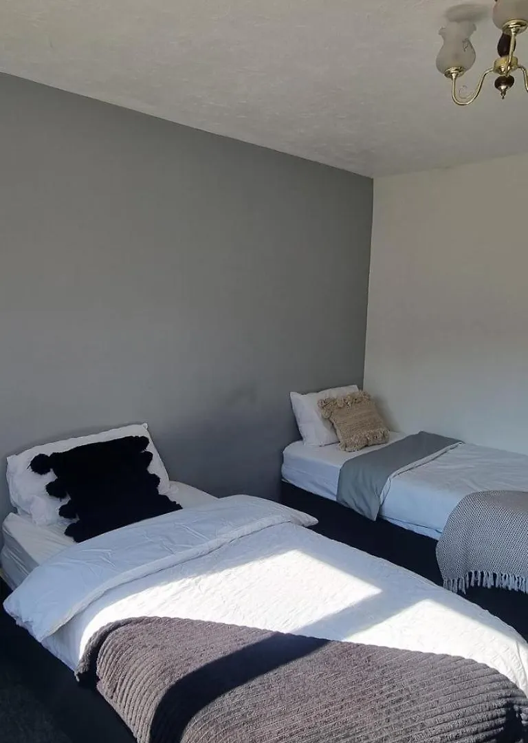 Villa Doncaster-House-Sleeps8-Parking-Garden 0*, Doncaster Royaume-Uni