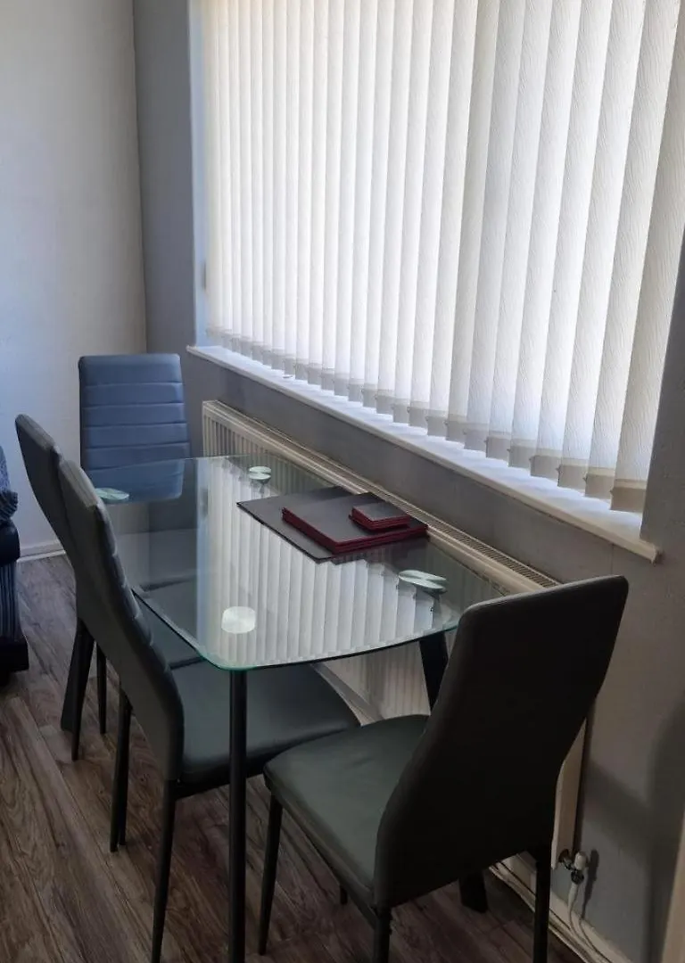 Villa Doncaster-House-Sleeps8-Parking-Garden Hébergement de vacances Doncaster