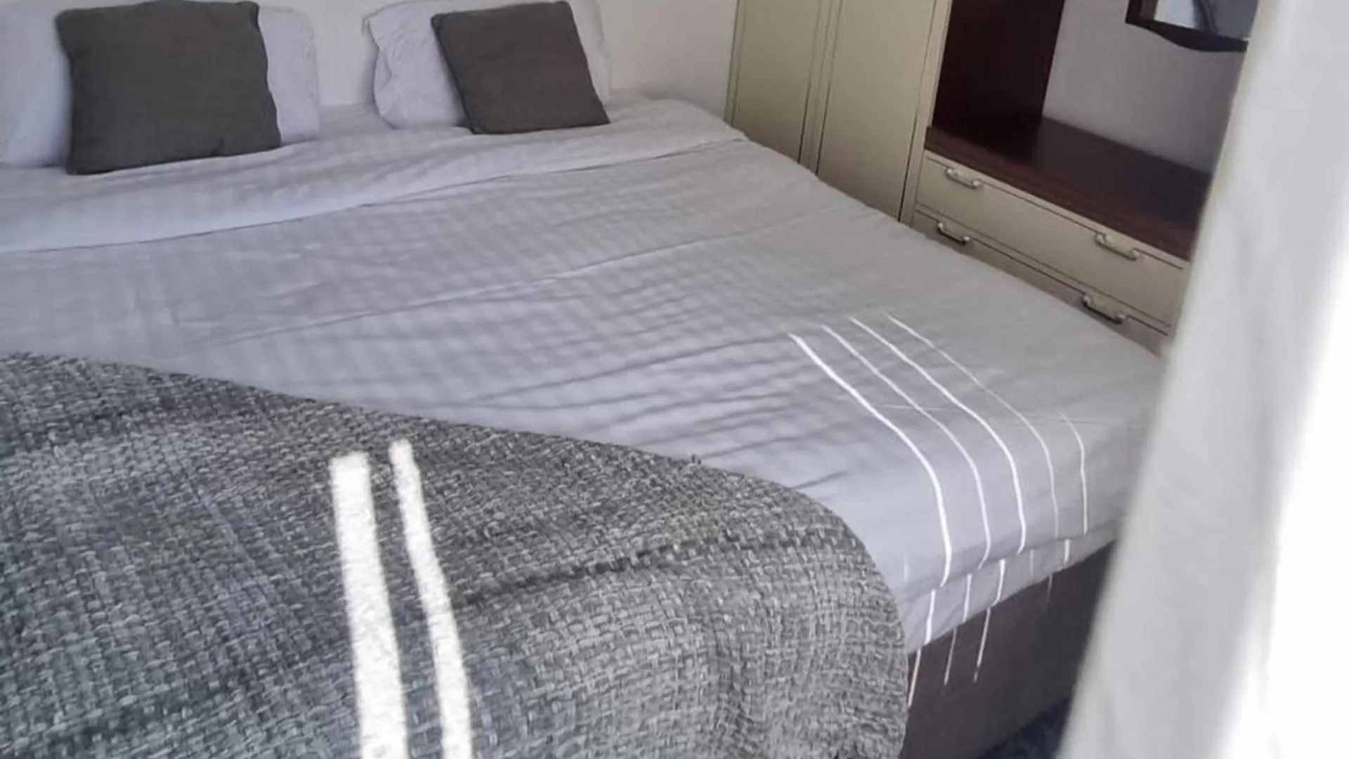 Villa Doncaster-House-Sleeps8-Parking-Garden 0*, Doncaster Royaume-Uni